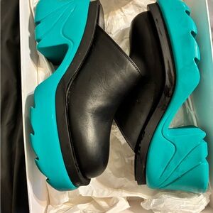 Black and Teal Bottega Veneta Platform Women's Shoes size 38 ,